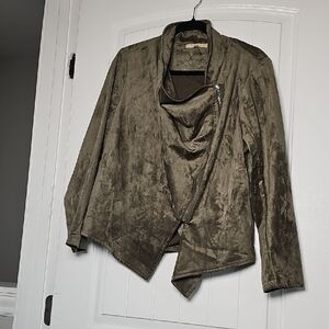 My Danielle L NWOT Chic Olive Women's Blazer
